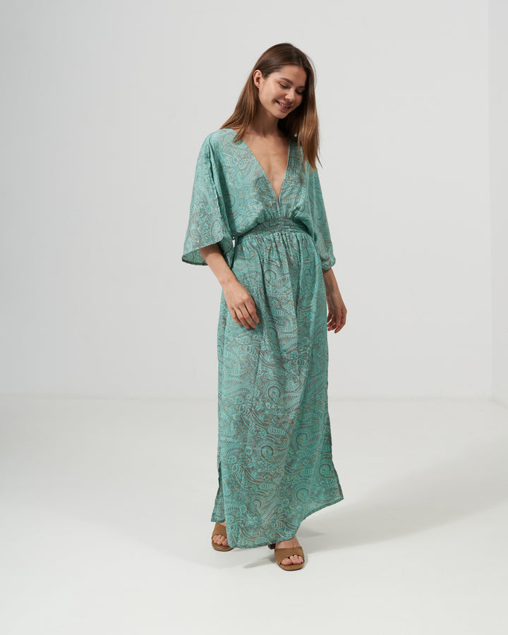 Robe_rosa_bleu_face
